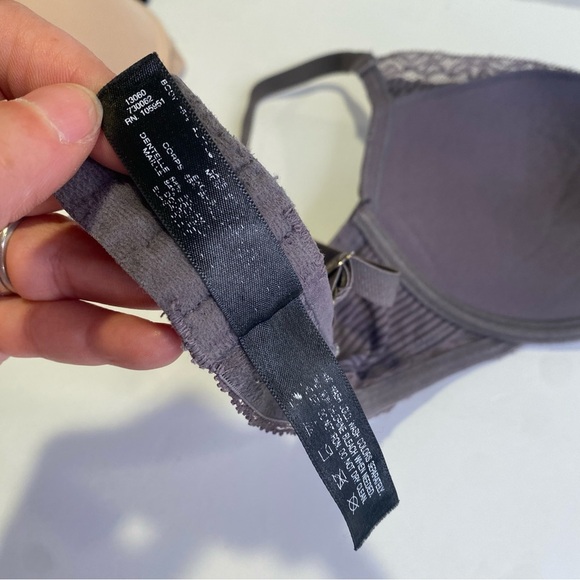 Two Natori Slightly Padded Adjustable Bras Size 36C - Picture 16 of 16